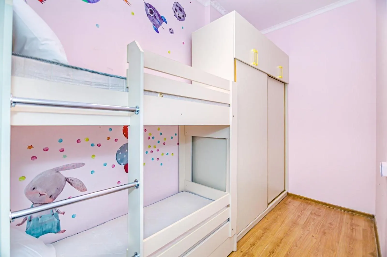 Nizami Central Baku Apartment